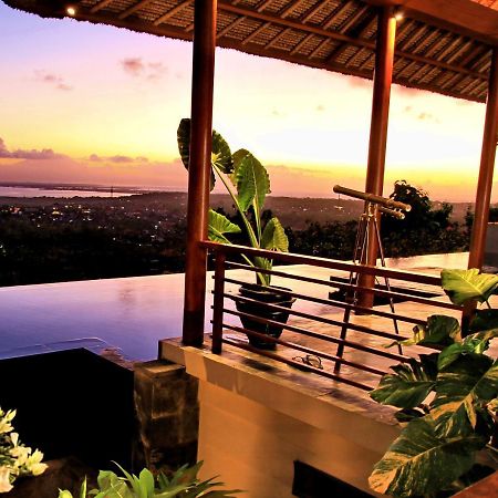 The Longhouse, Jimbaran - Bali Otel Dış mekan fotoğraf