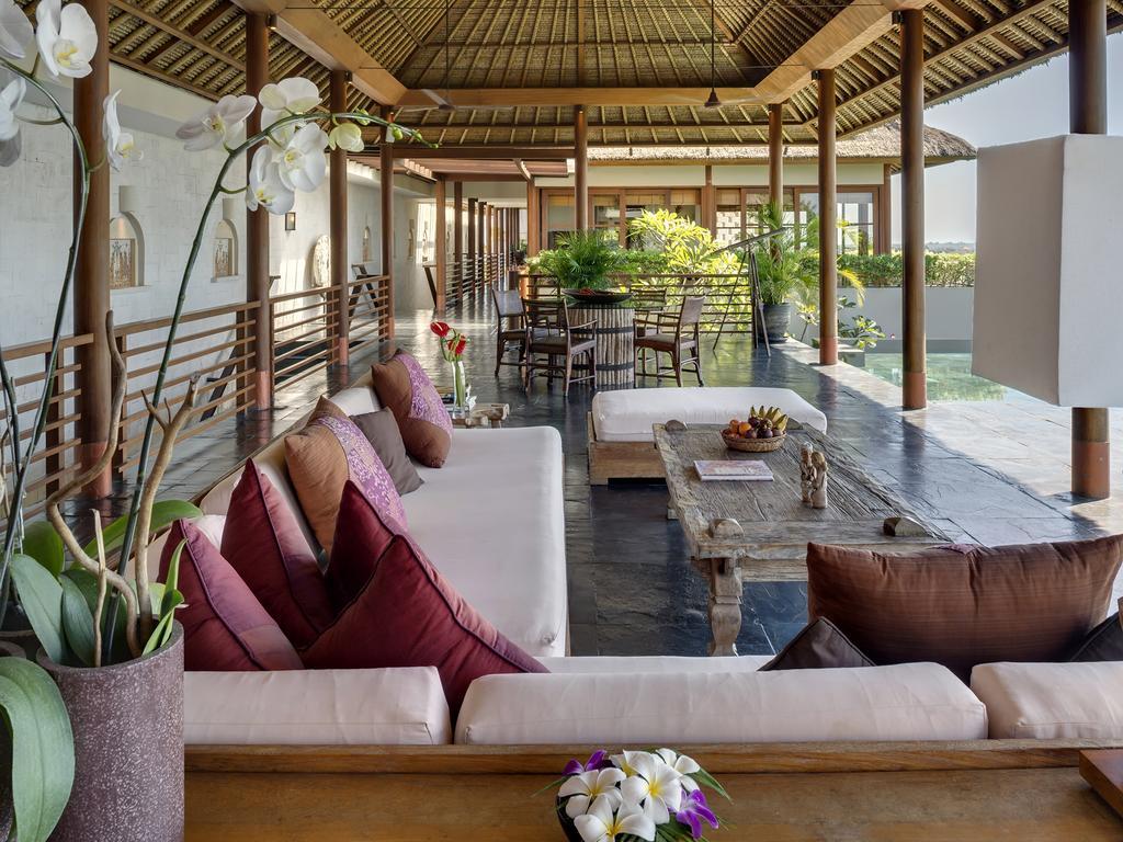 The Longhouse, Jimbaran - Bali Otel Dış mekan fotoğraf