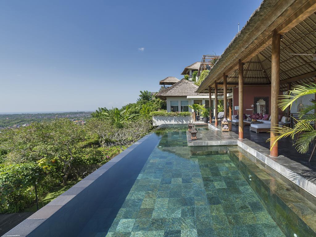 The Longhouse, Jimbaran - Bali Otel Dış mekan fotoğraf
