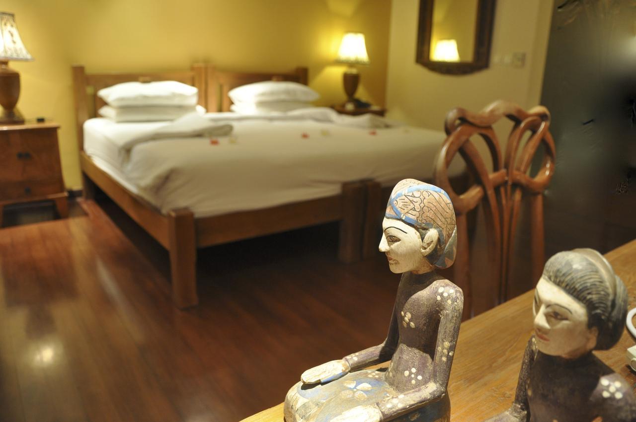 The Longhouse, Jimbaran - Bali Otel Dış mekan fotoğraf