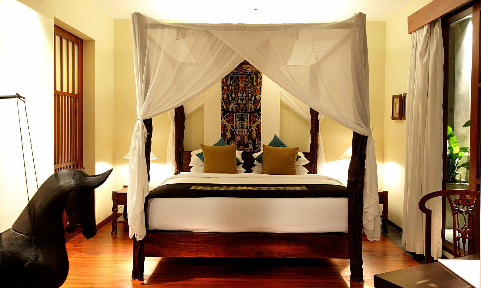 The Longhouse, Jimbaran - Bali Otel Dış mekan fotoğraf