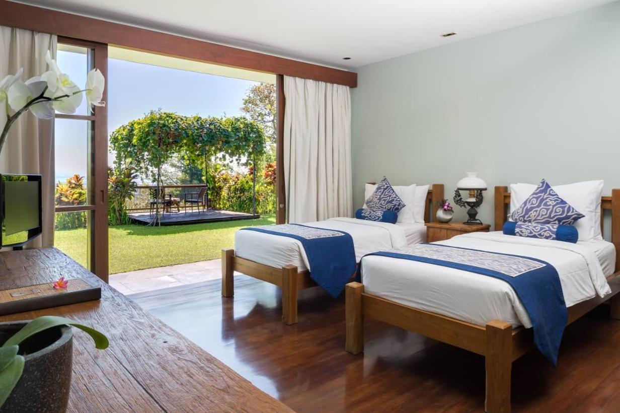 The Longhouse, Jimbaran - Bali Otel Dış mekan fotoğraf